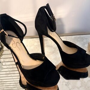 Jessica Simpson Black Peep-Toe Heels